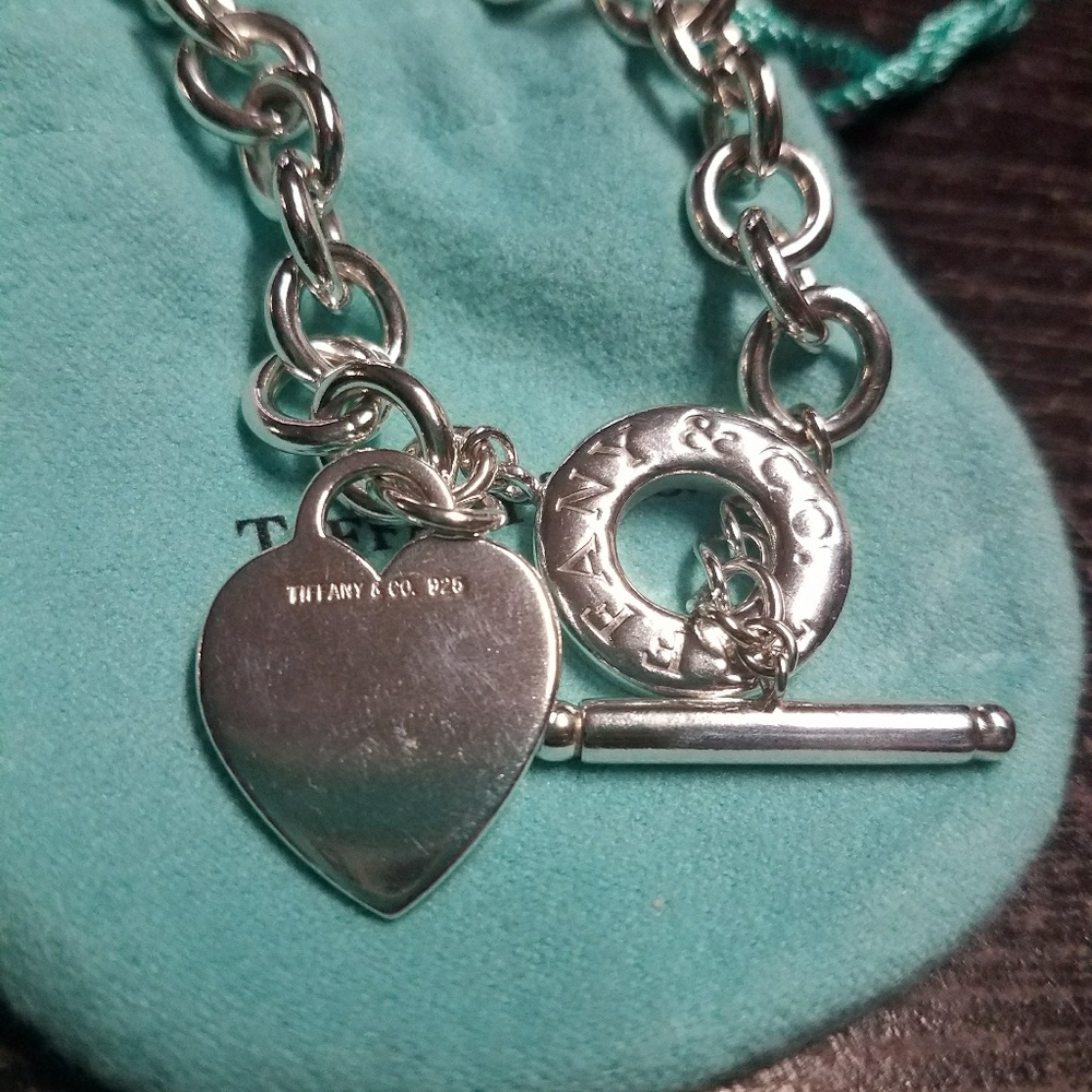 Tiffanys Toggle Necklace